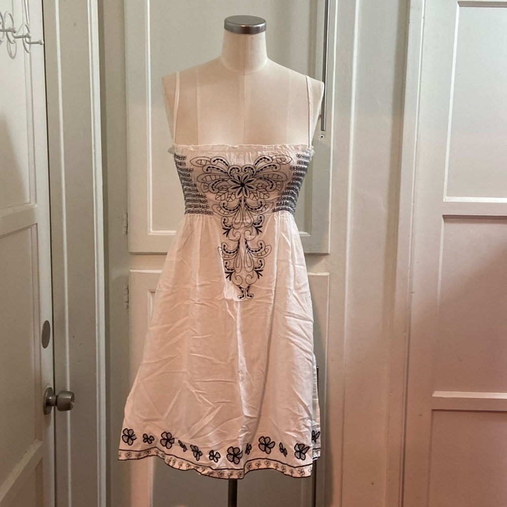 White and black sundress